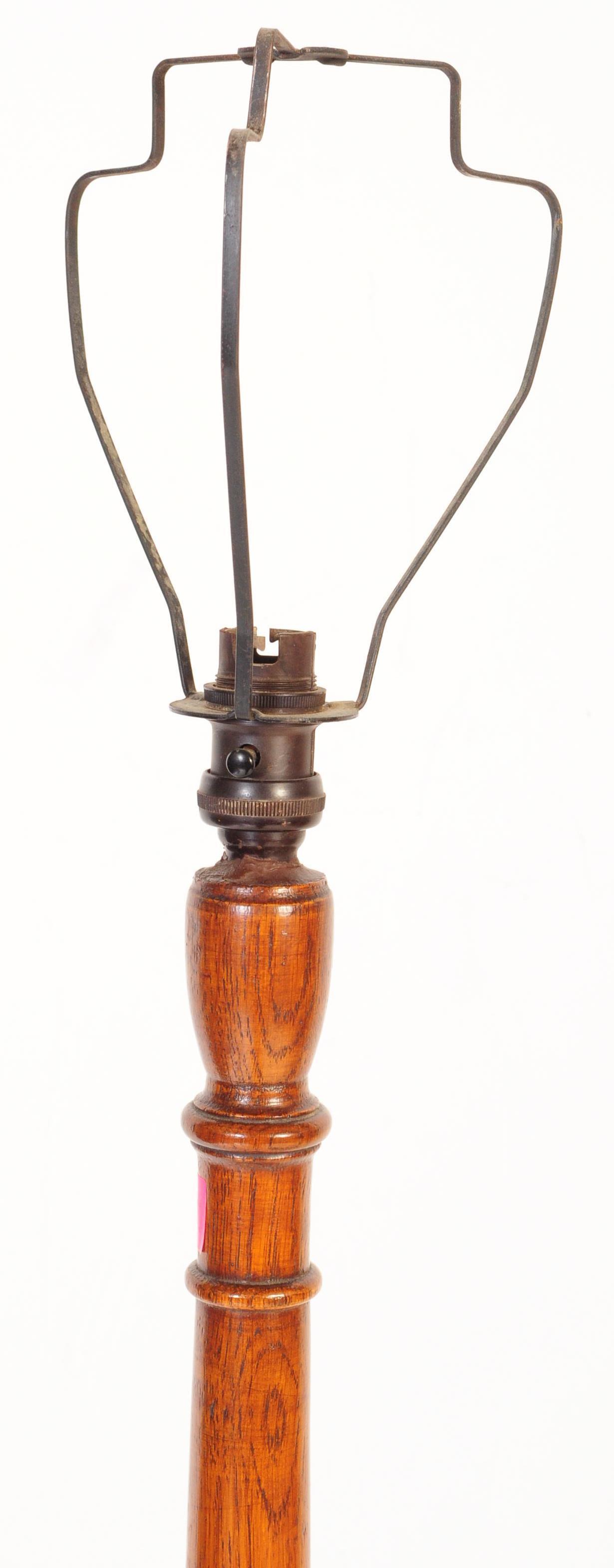EARLY 20TH CENTURY EDWARDIAN MAHOGANY STANDARD LAMP - Image 2 of 5