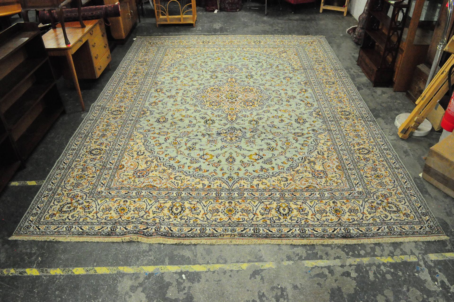 SIGNED CENTRAL PERSIAN KASHAN CARPET - Image 3 of 6