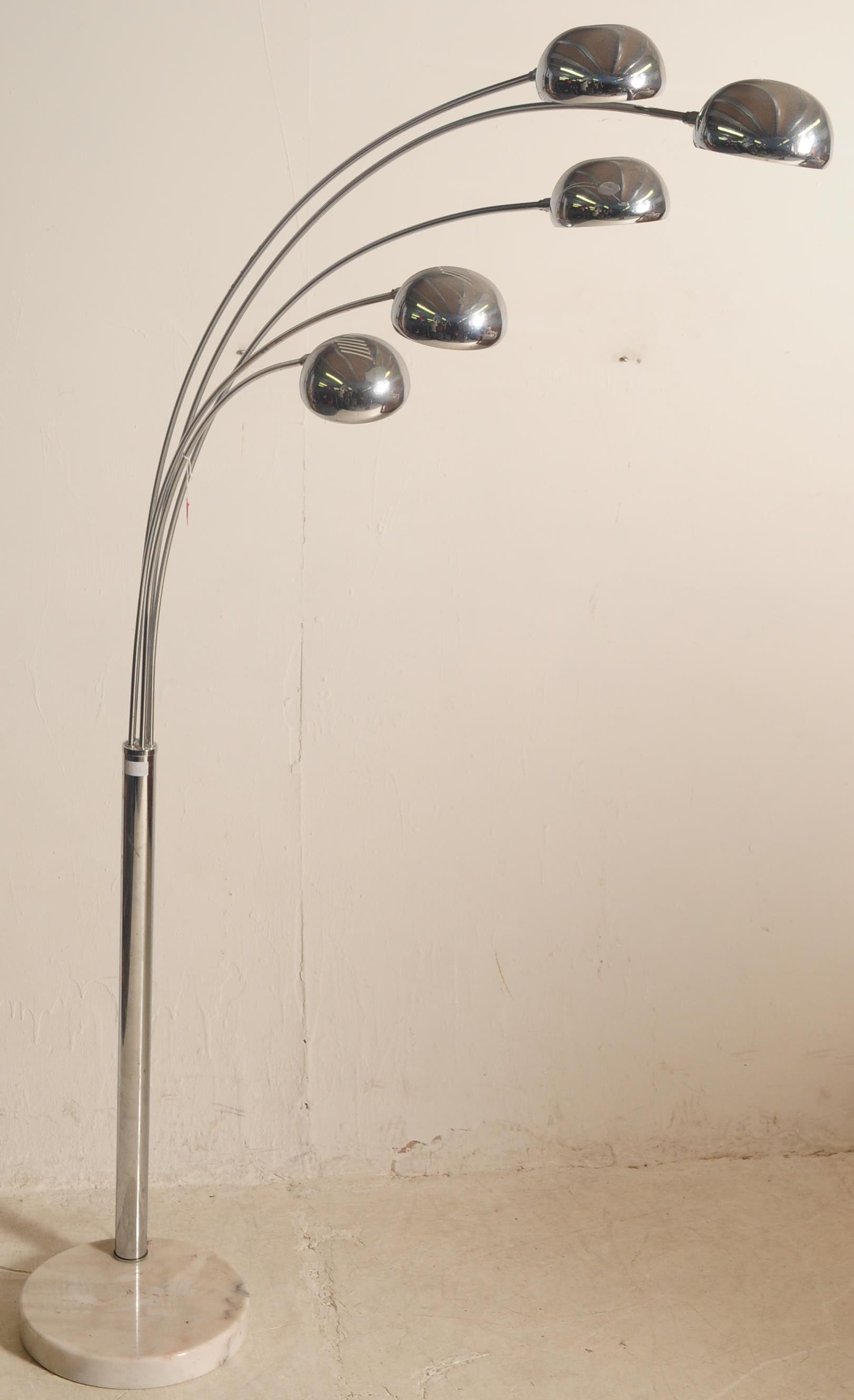 GIOFFREDO REGGIANI (MANNER OF) - LARGE STANDARD LAMP