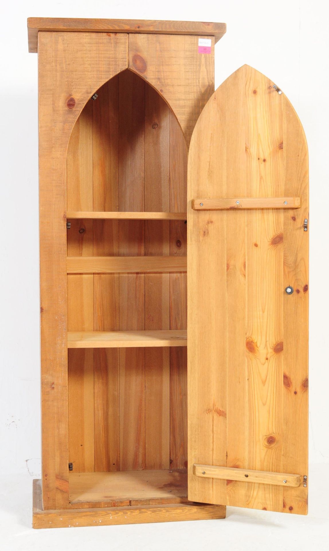 20TH CENTURY ECCLESIASTICAL PINE KITCHEN CUPBOARD LARDER - Image 3 of 6