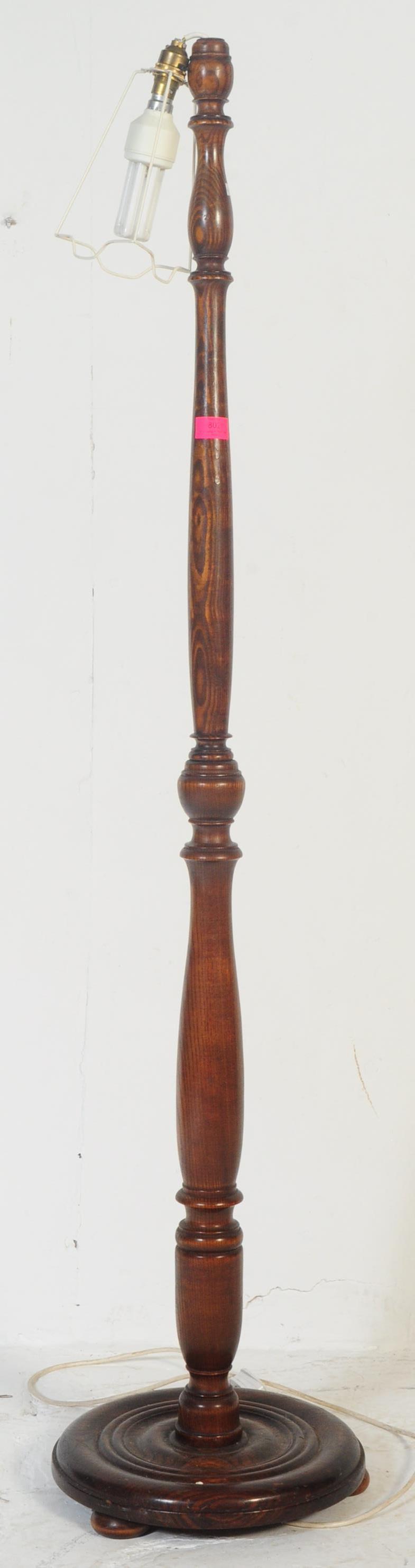 EARLY 20TH CENTURY CIRCA 1920S MAHOGANY FLOOR STANDING LAMP