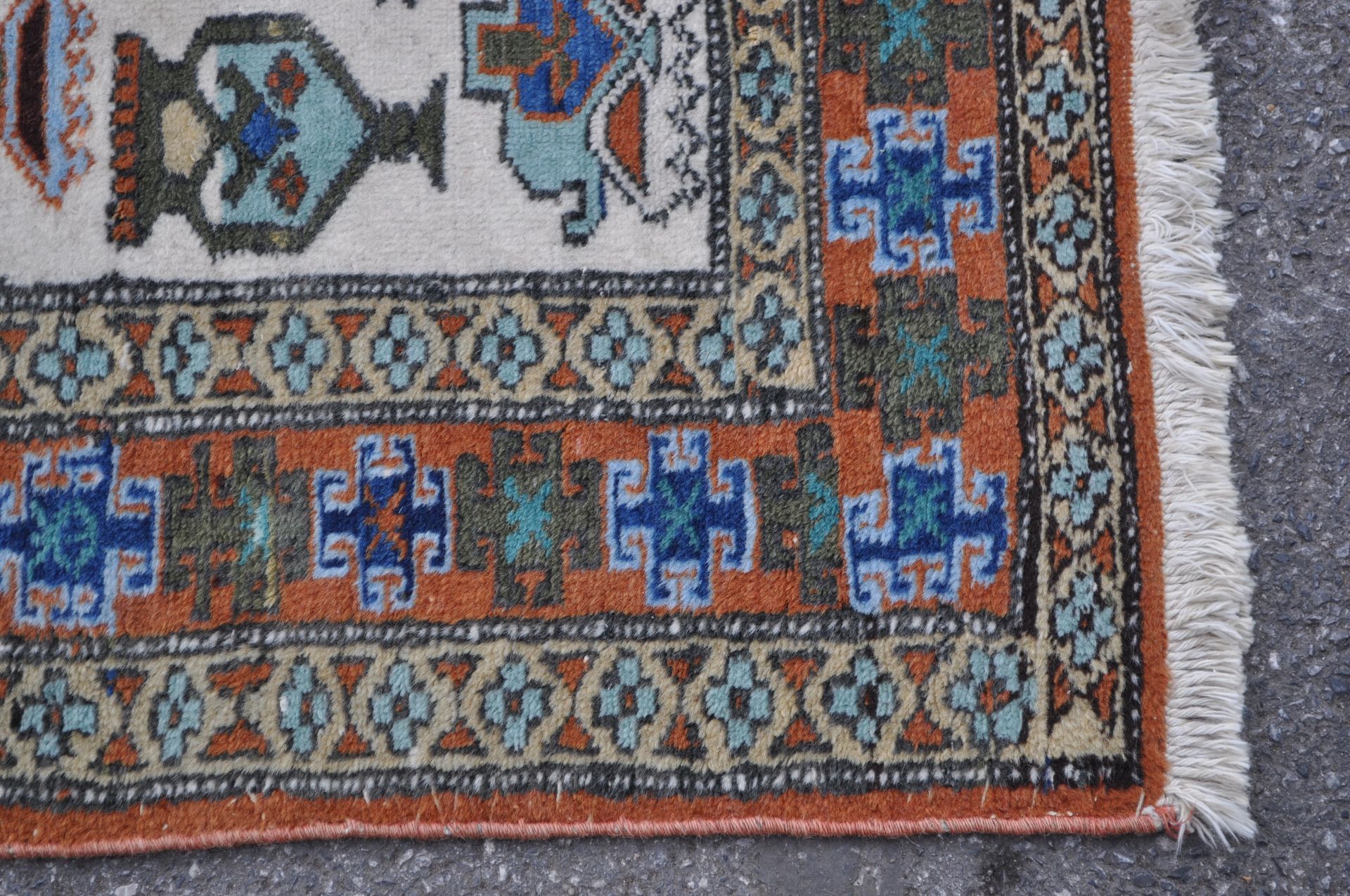 MID 20TH CENTURY PERSIAN ISLAMIC ARDEBIL CARPET FLOOR RUG - Bild 3 aus 4