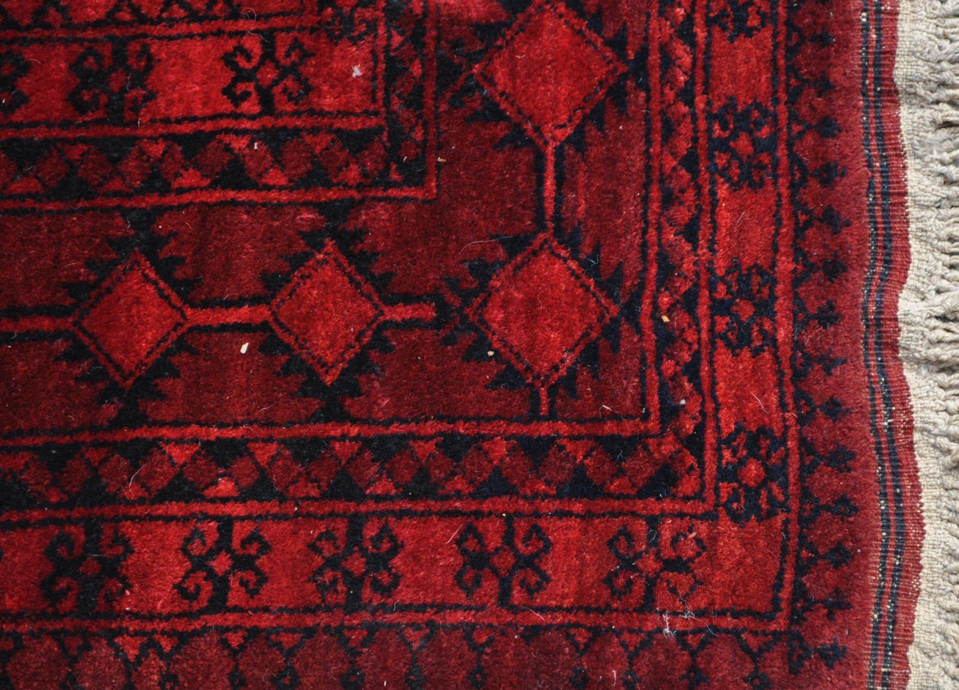 20TH CENTURY AFGHAN ERSARI PERSIAN FLOOR CARPET RUG - Image 3 of 4