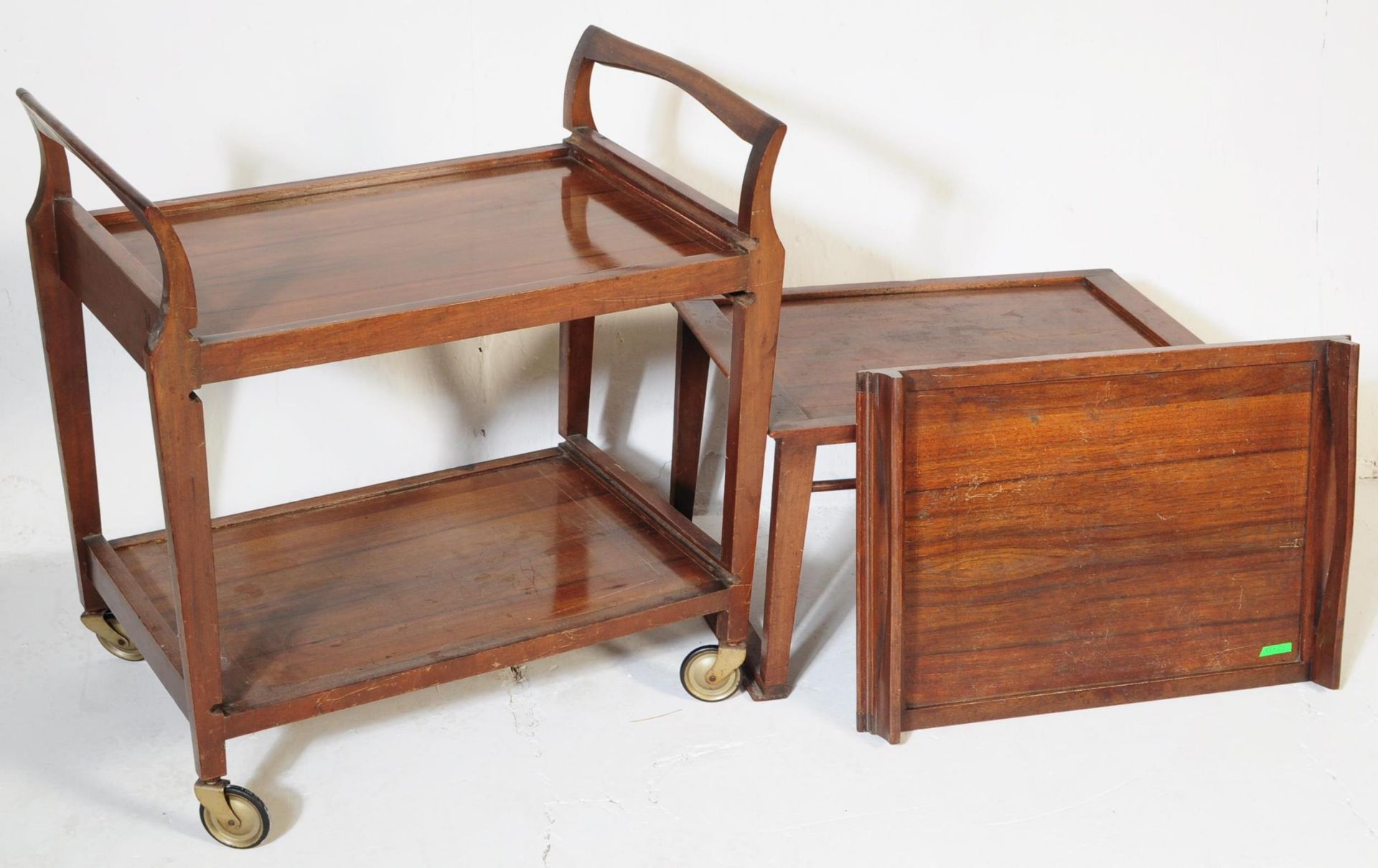 1930'S MAHOGANY ART DEO COCKTAIL TROLLEY T/W ANOTHER - Bild 4 aus 5