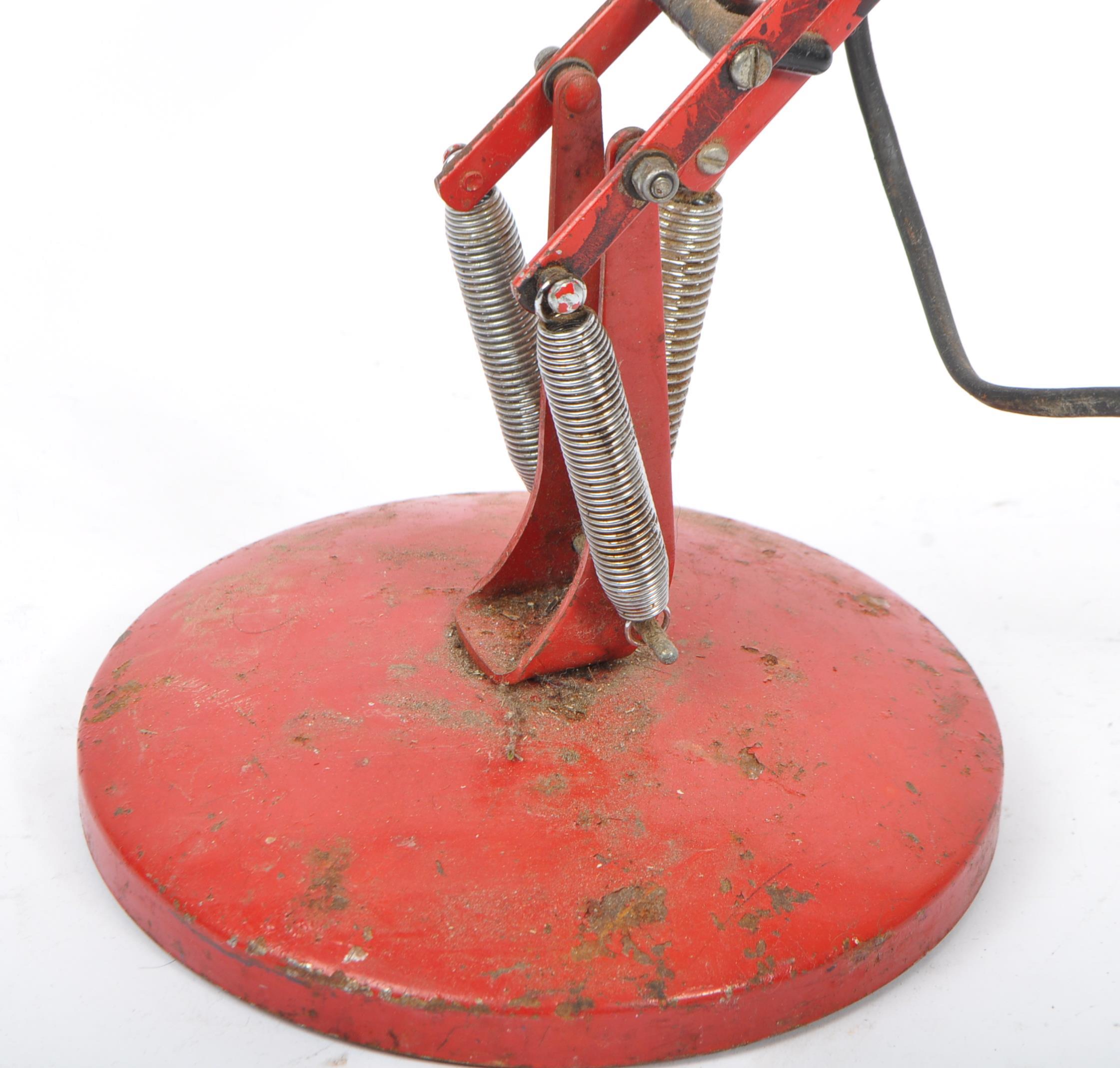 MID 20TH CENTURY ANGLEPOISE DESK TOP LAMP - Image 3 of 4