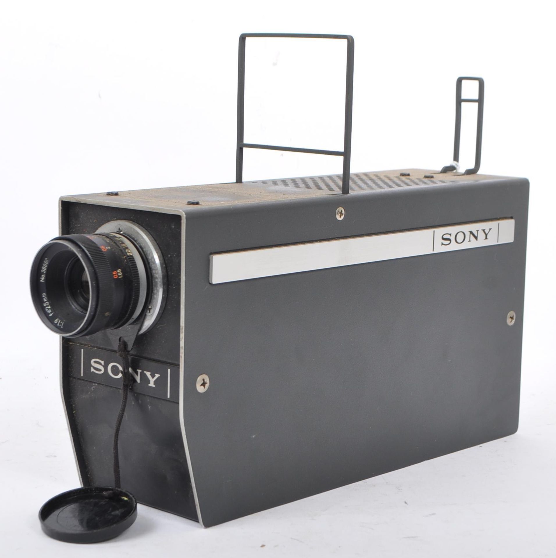 1966 VIDEO CAMERA WITH TAMRON TELEVISION LENS BY SONY CORP - Image 2 of 5