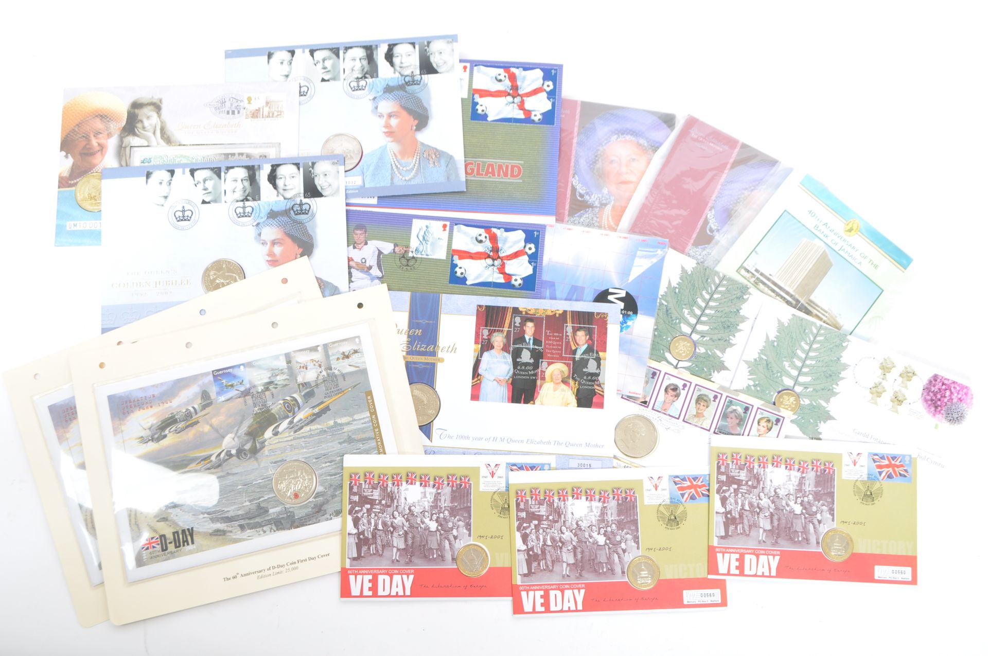 COLLECTION ROYAL MINT PROOF COIN FIRST DAY COVERS