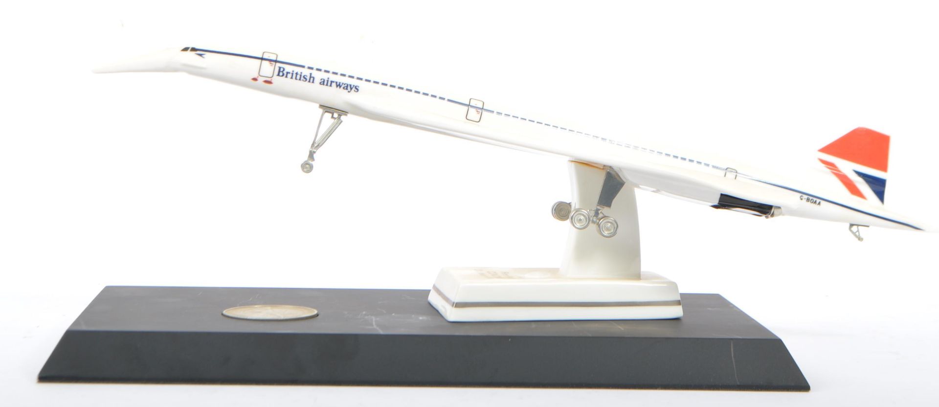 ROYAL WORCESTER 'FIRST FLIGHT OF CONCORDE' - Image 2 of 5