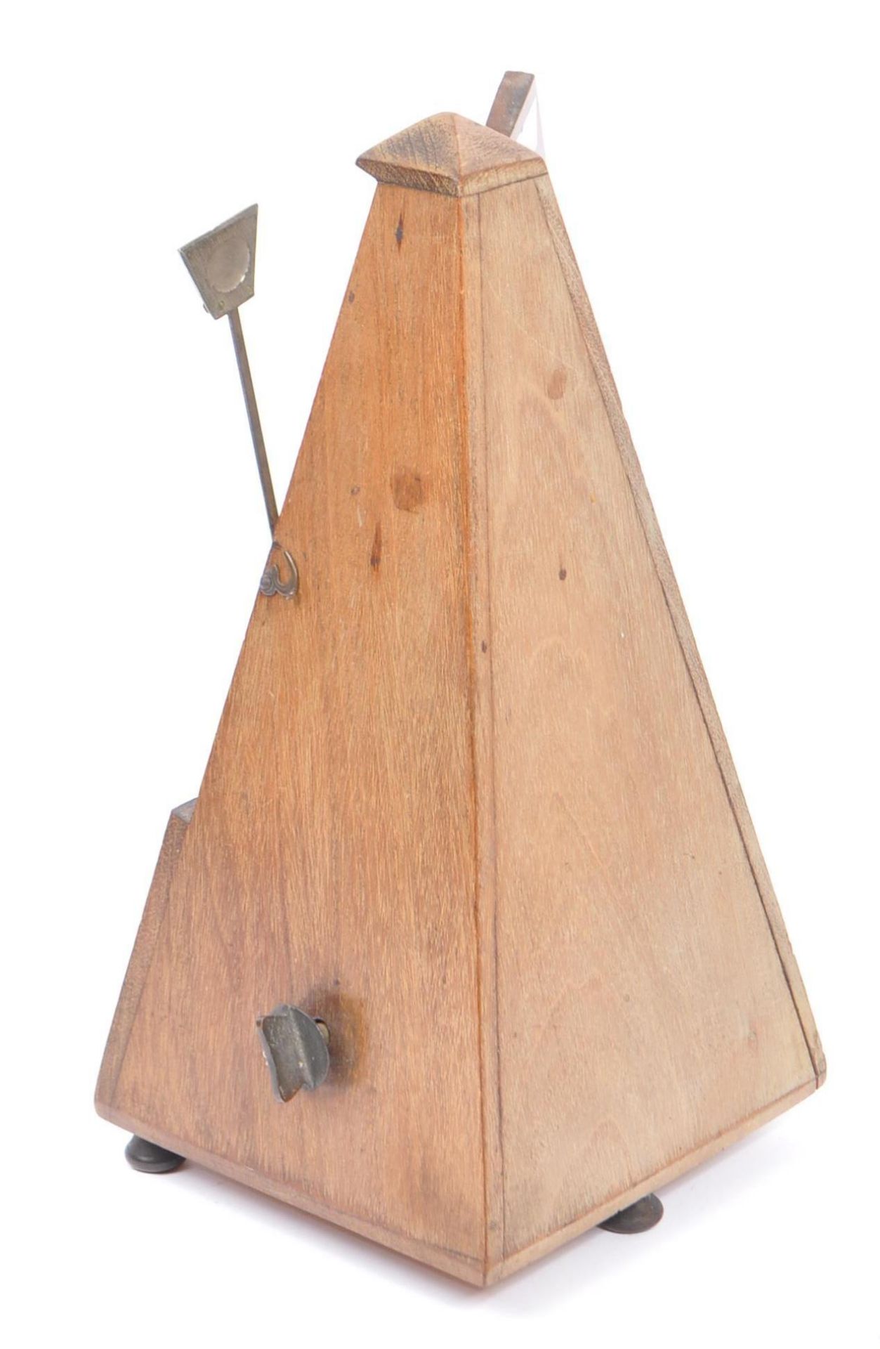 1950S WALNUT VENEER CLOCKWORK METRONOME BY MAELZEL PAQUET - Image 3 of 6