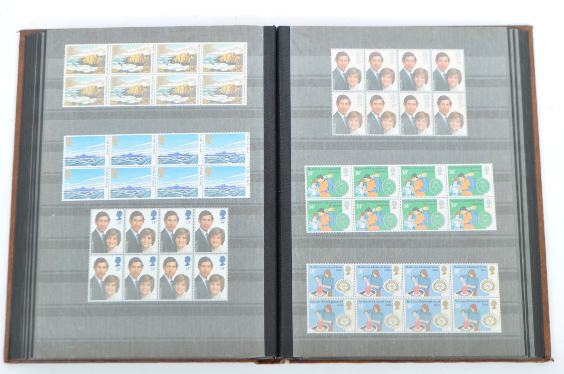 ALBUM BRITISH UNFRANKED COMMEMORATIVE STAMPS -FACE VALUE