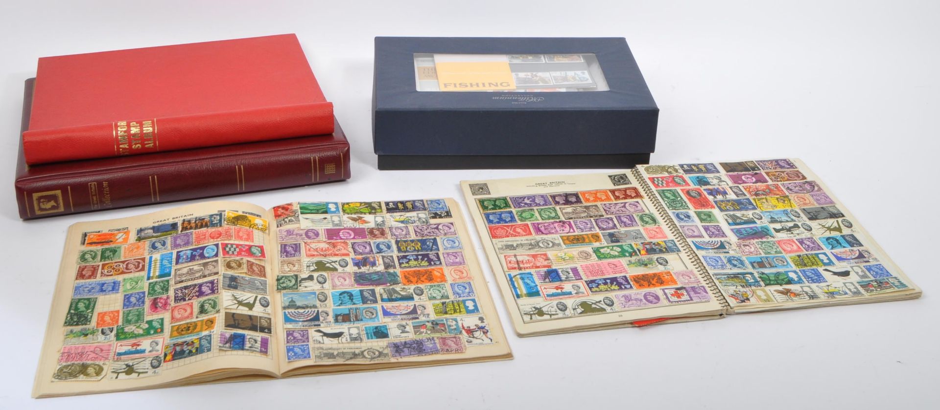 COLLECTION OF UNITED KINGDOM ROYAL MAIL UNFRANKED STAMPS