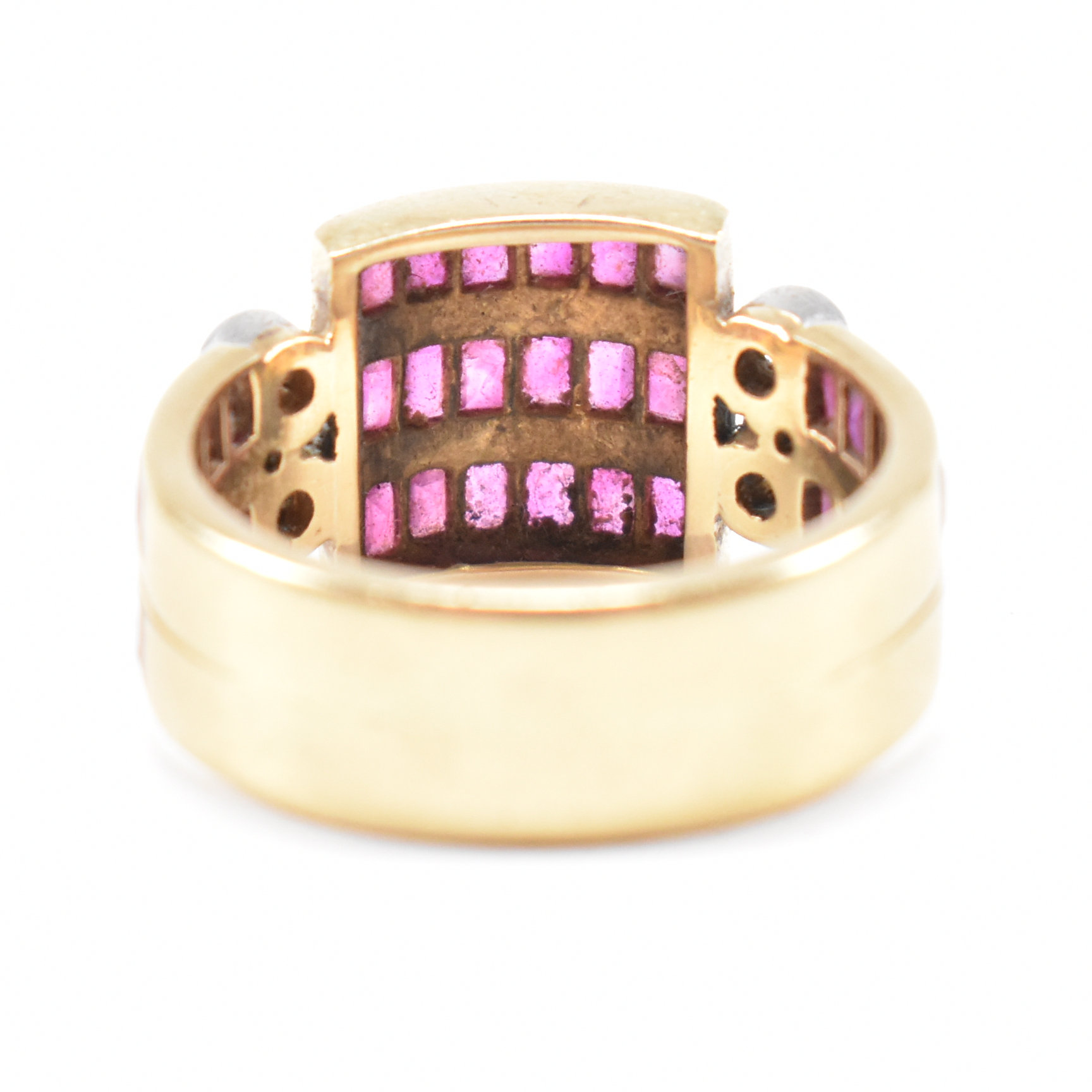 ART DECO GOLD RUBY & DIAMOND CLUSTER RING - Image 5 of 7