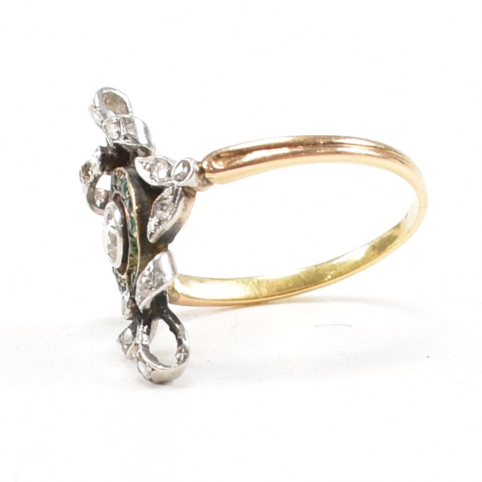 EDWARDIAN DIAMOND & EMERALD CLUSTER BOW RING - Image 3 of 6
