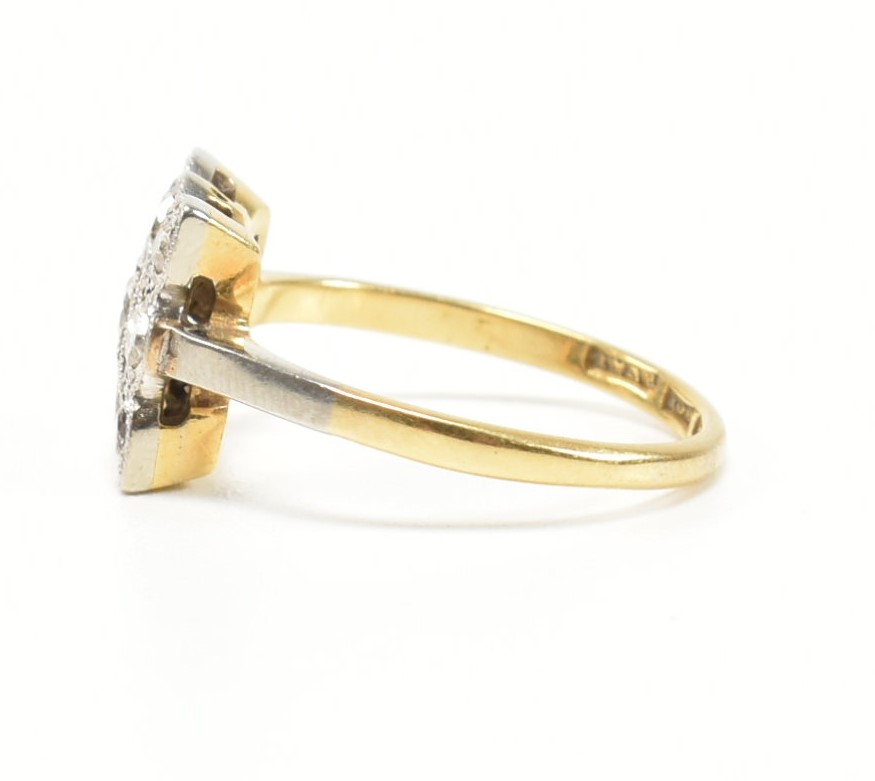 VINTAGE 18CT GOLD PLATINUM & DIAMOND CLUSTER RING - Image 2 of 11