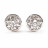 PAIR OF GOLD & DIAMOND STUD EARRINGS