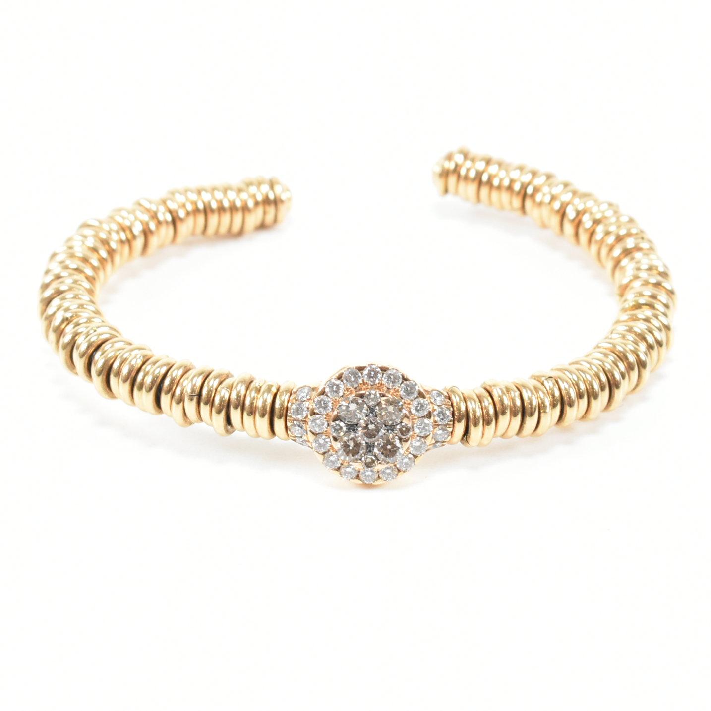 18CT GOLD & DIAMOND CLUSTER BANGLE BRACELET - Image 2 of 9