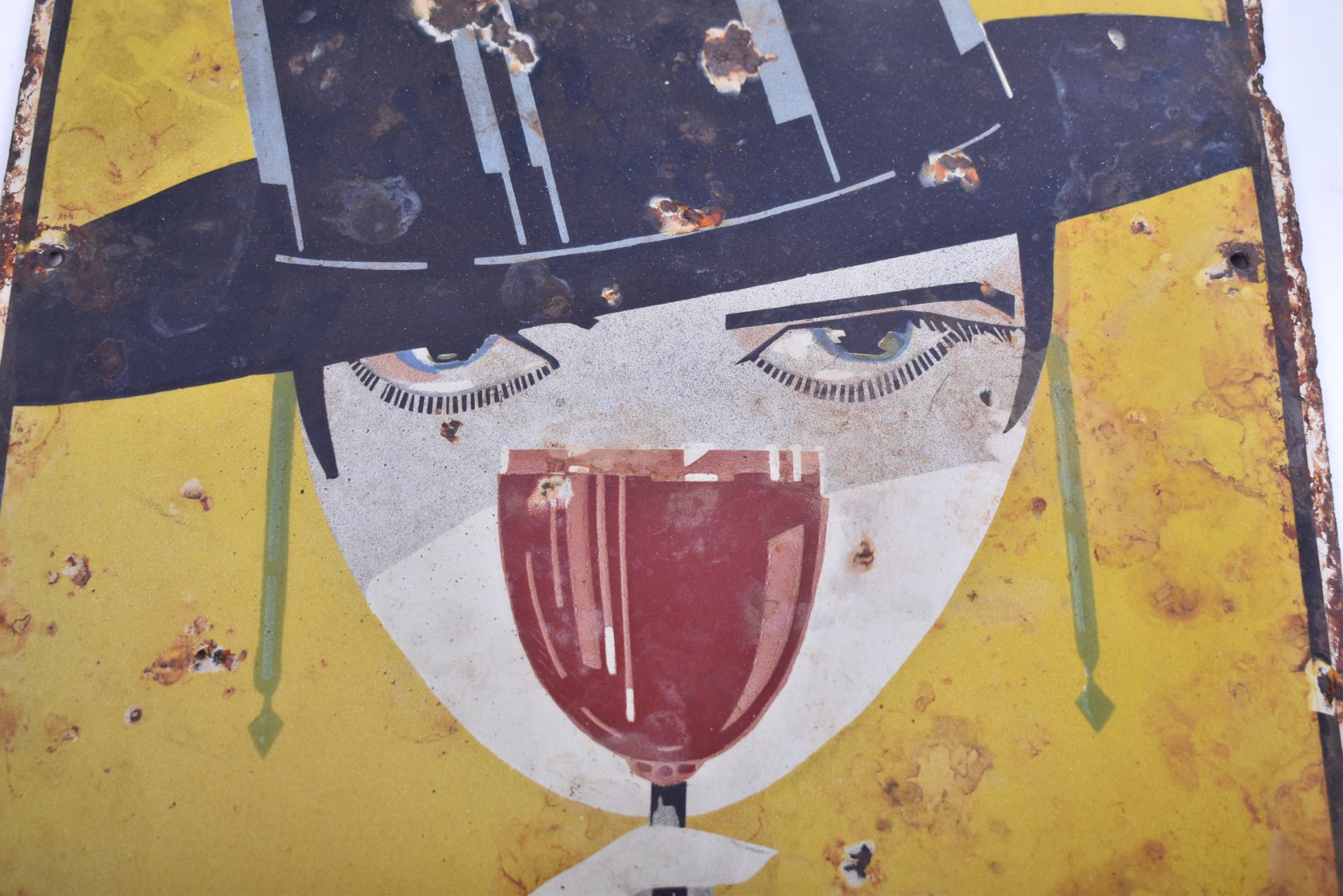 SANDEMAN’S PORT - SHERRY GIRL - ENAMEL ADVERTISING SIGN - Image 2 of 5