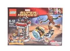 LEGO - MARVEL - 76020 - KNOWWHERE ESCAPE MISSION