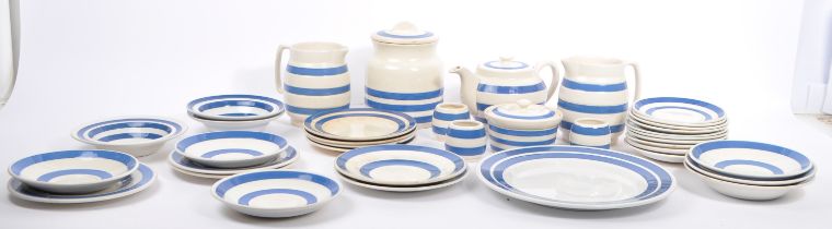 LARGE COLLECTION OF BLUE & WHITE CERAMICS BY CHEFWARE / SADLER