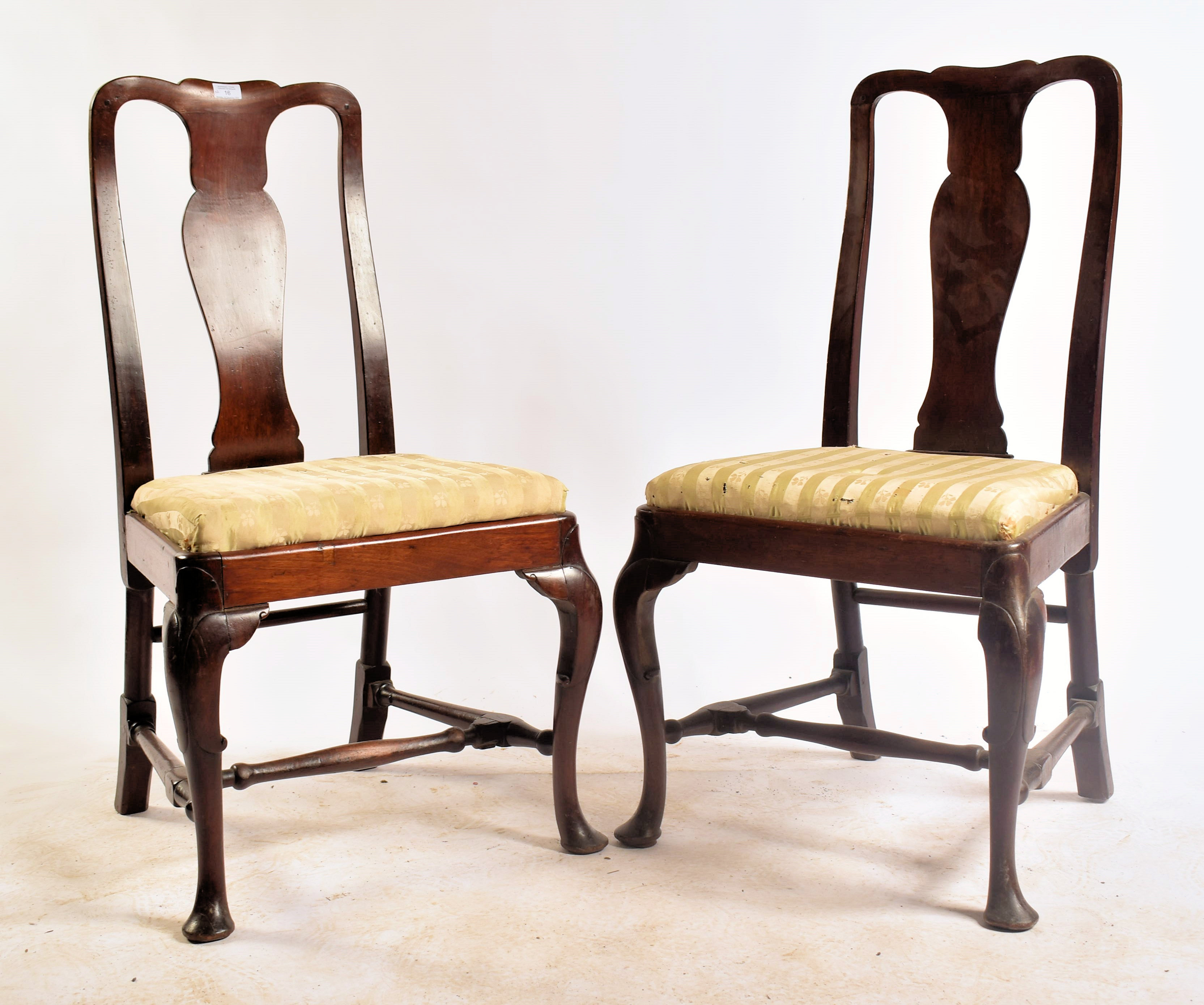 PAIR OF 19TH CENTURY VICTORIAN MAHOGANY DINING CHAIRS