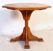 EARLY 20TH CENTURY OAK OCCASIONAL TABLE