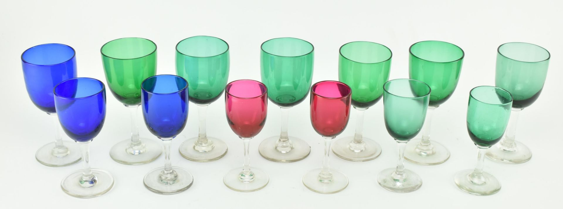 COLOURED GLASSWARE - 13 LATE VICTORIAN & ONWARD GLASSES - Image 2 of 8