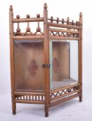 19TH CENTURY AMERICAN OAK STICK AND BALL HANGING CABINET