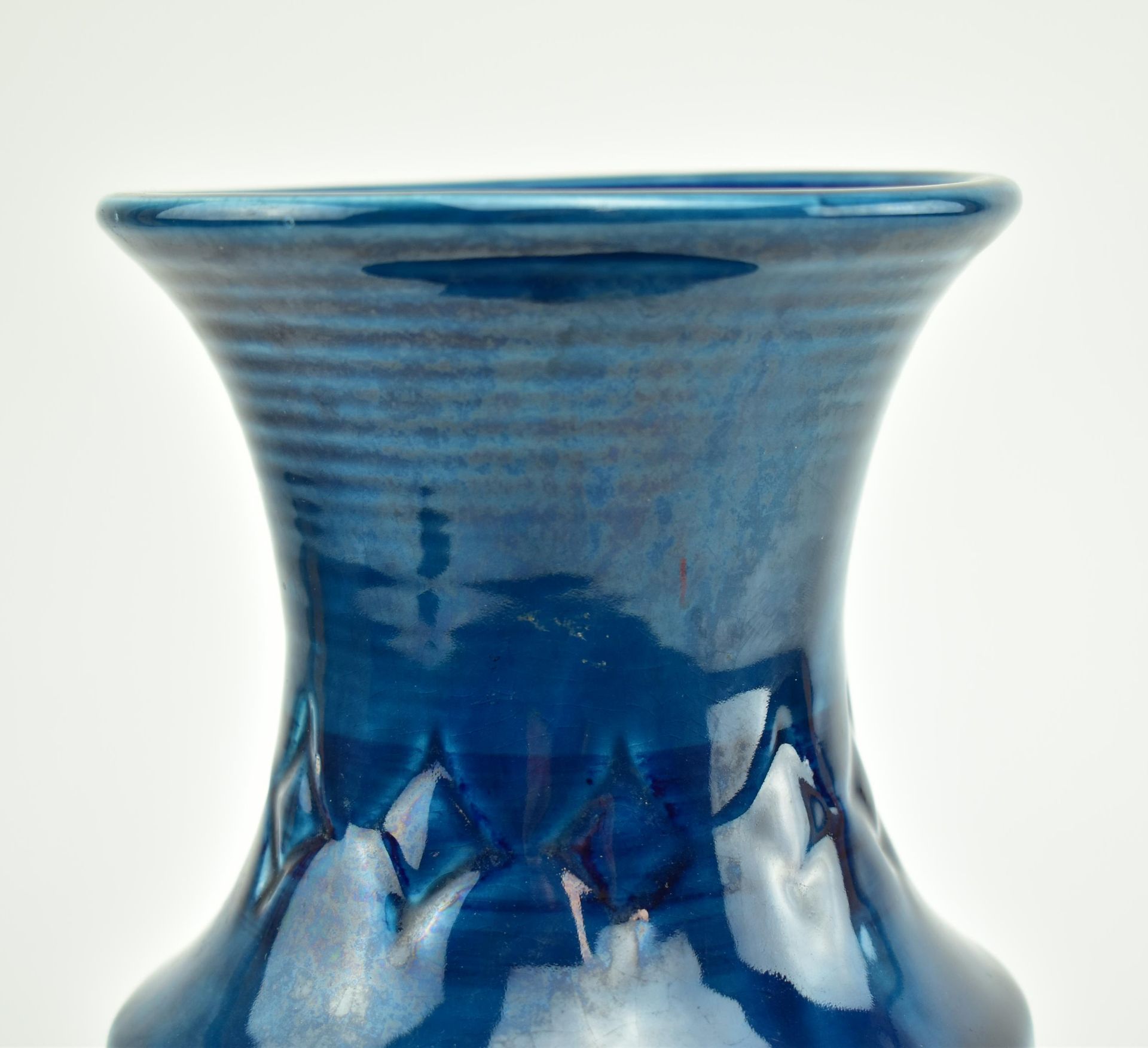 VINTAGE MID CENTURY ITALIAN COBALT BLUE CERAMIC VASE - Image 3 of 5