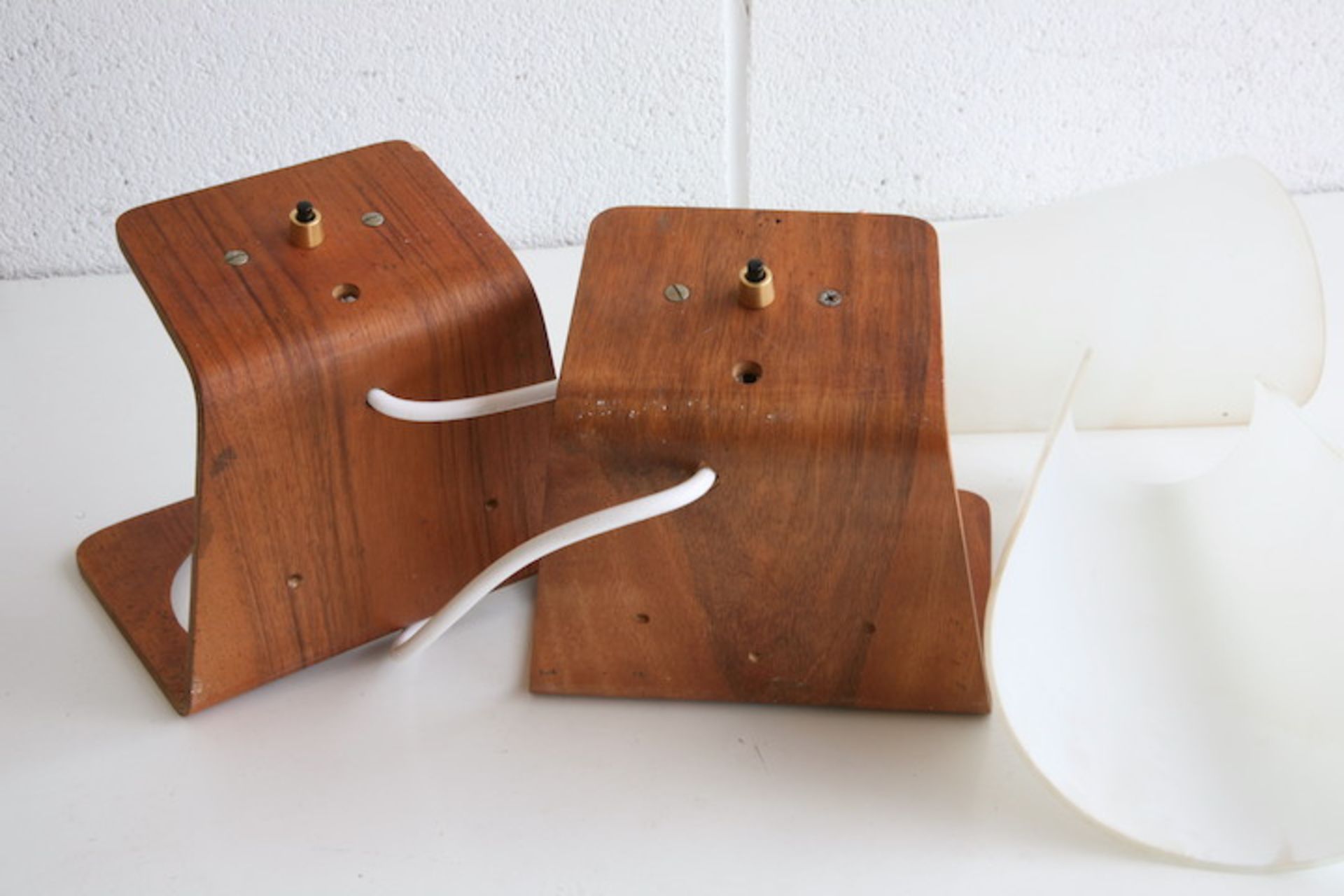 LOUIS KALFF - SET OF THREE DANISH DESIGNER WALL SCONCES - Image 4 of 4