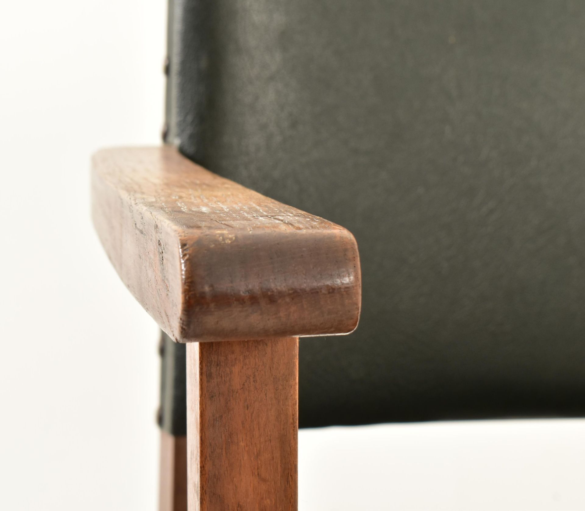 HILLCREST - 20TH CENTURY 1930S BEECH & LEATHER SWIVEL CHAIR - Image 3 of 7