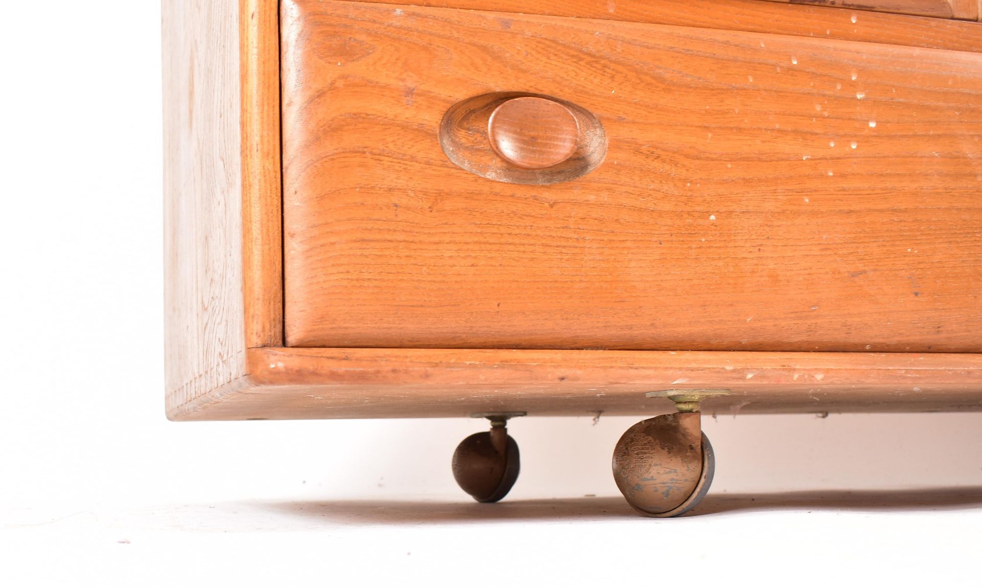 ERCOL - MODEL 366 - MID CENTURY BEECH & ELM SIDEBOARD - Bild 3 aus 10