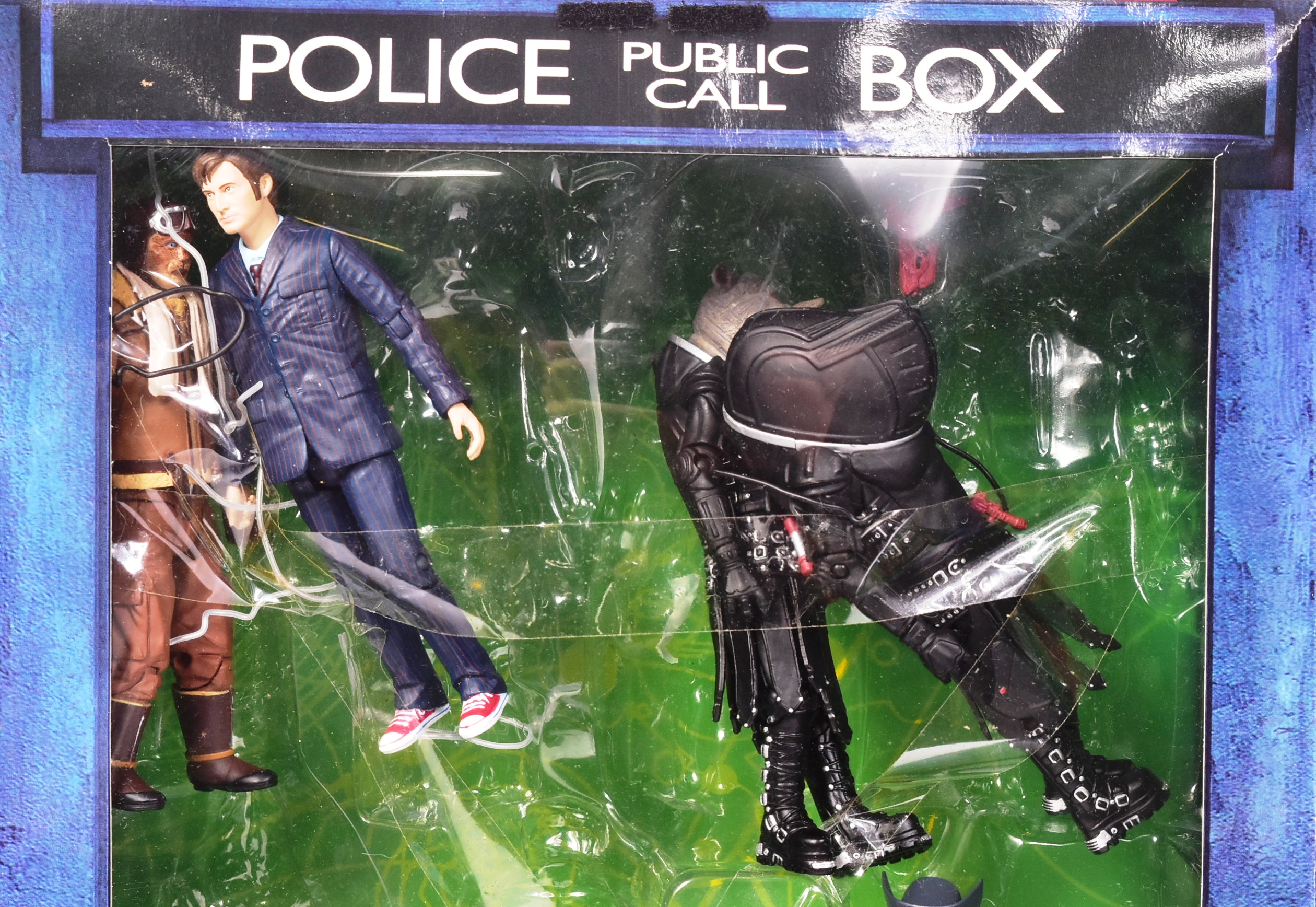 DOCTOR WHO - CHARACTER OPTIONS - 10 FIGURE GIFT SET - Image 3 of 4