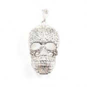 CONTEMPORARY STERLING SILVER NOVELTY SKULL NECKLACE