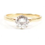 HALLMARKED 18CT GOLD & DIAMOND SOLITAIRE RING