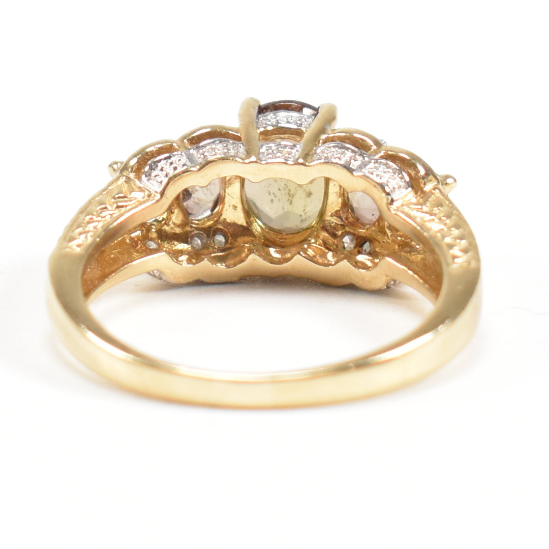 YELLOW GOLD ANDALUSITE & DIAMOND RING - Image 4 of 7