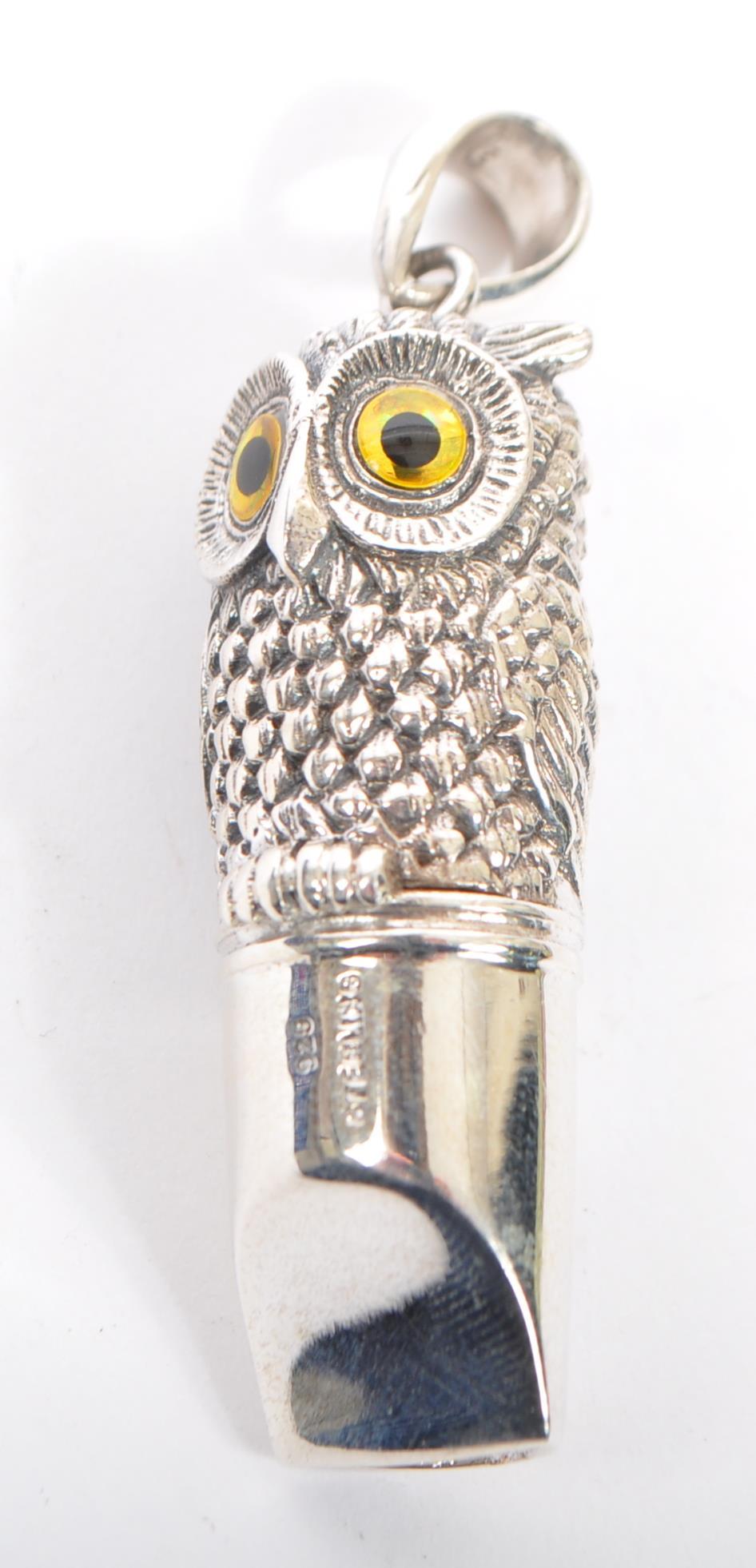 SILVER STAMPED STERLING 925 OWL WHISTLE - Image 2 of 5