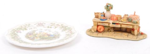 BORDER FINE ARTS BRAMBLY HEDGE "THE TABLE" BH7 & 'SPRING' PLATE
