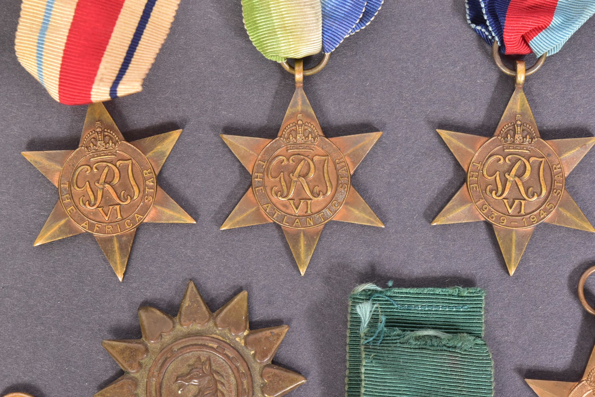 MEDALS - WWI & WWII + OTHER EFFECTS - Bild 3 aus 6