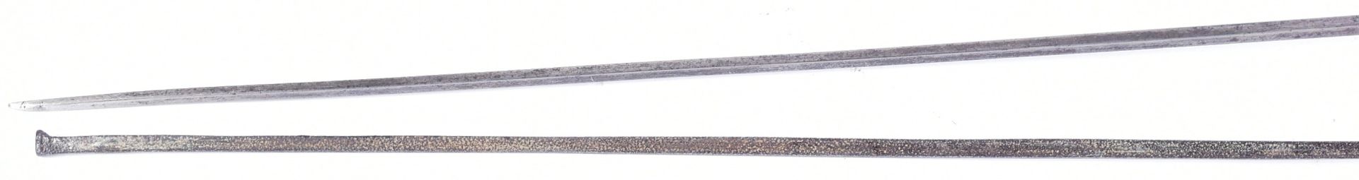 TWO 19TH CENTURY RAPIER STYLE SWORDS - Bild 6 aus 6