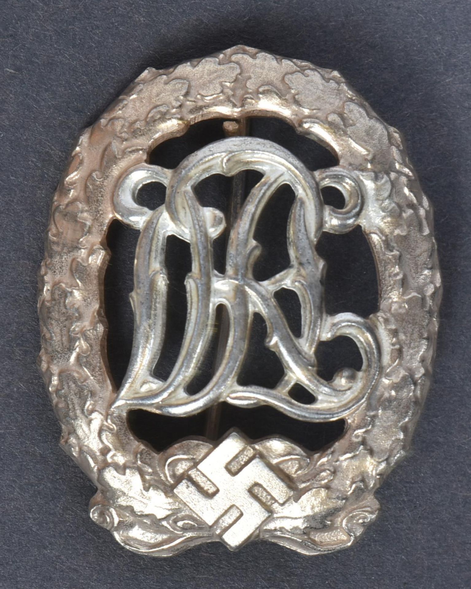 WWII SECOND WORLD WAR GERMAN DRL SPORTS BADGE - Bild 2 aus 5