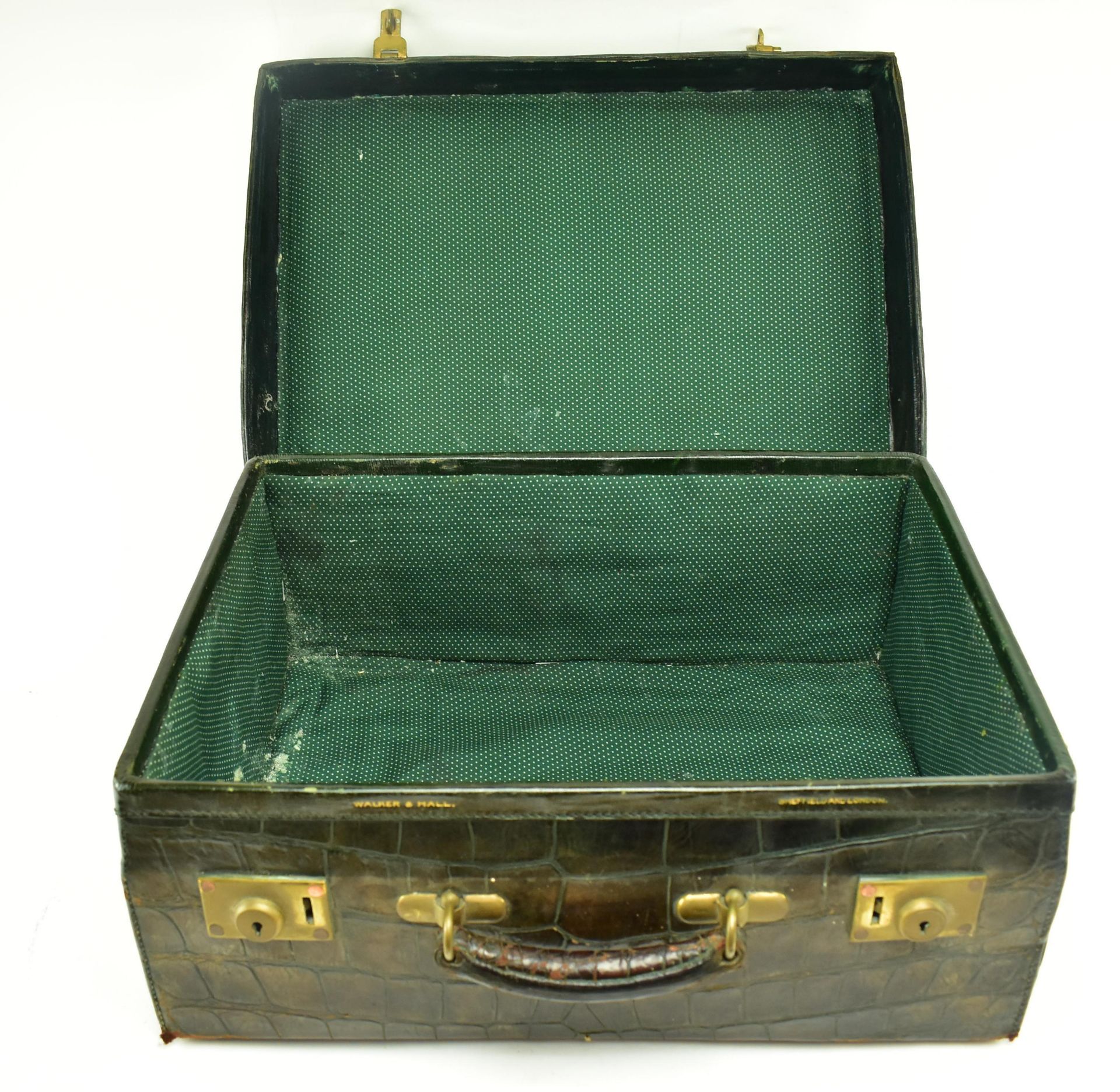 WALKER & HALL - LONDON - EDWARDIAN SNAKESKIN SUITCASE - Image 3 of 5