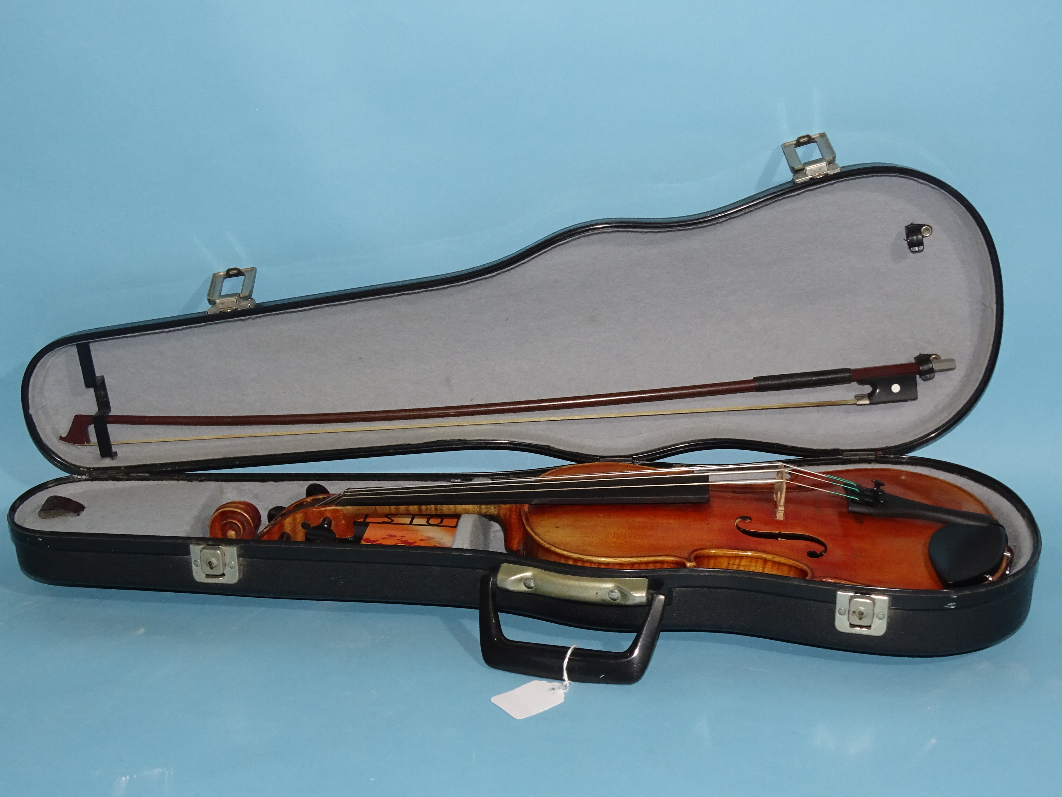 A 20th century ¾-size violin Stradivarius label, with bow, in case. - Image 8 of 8