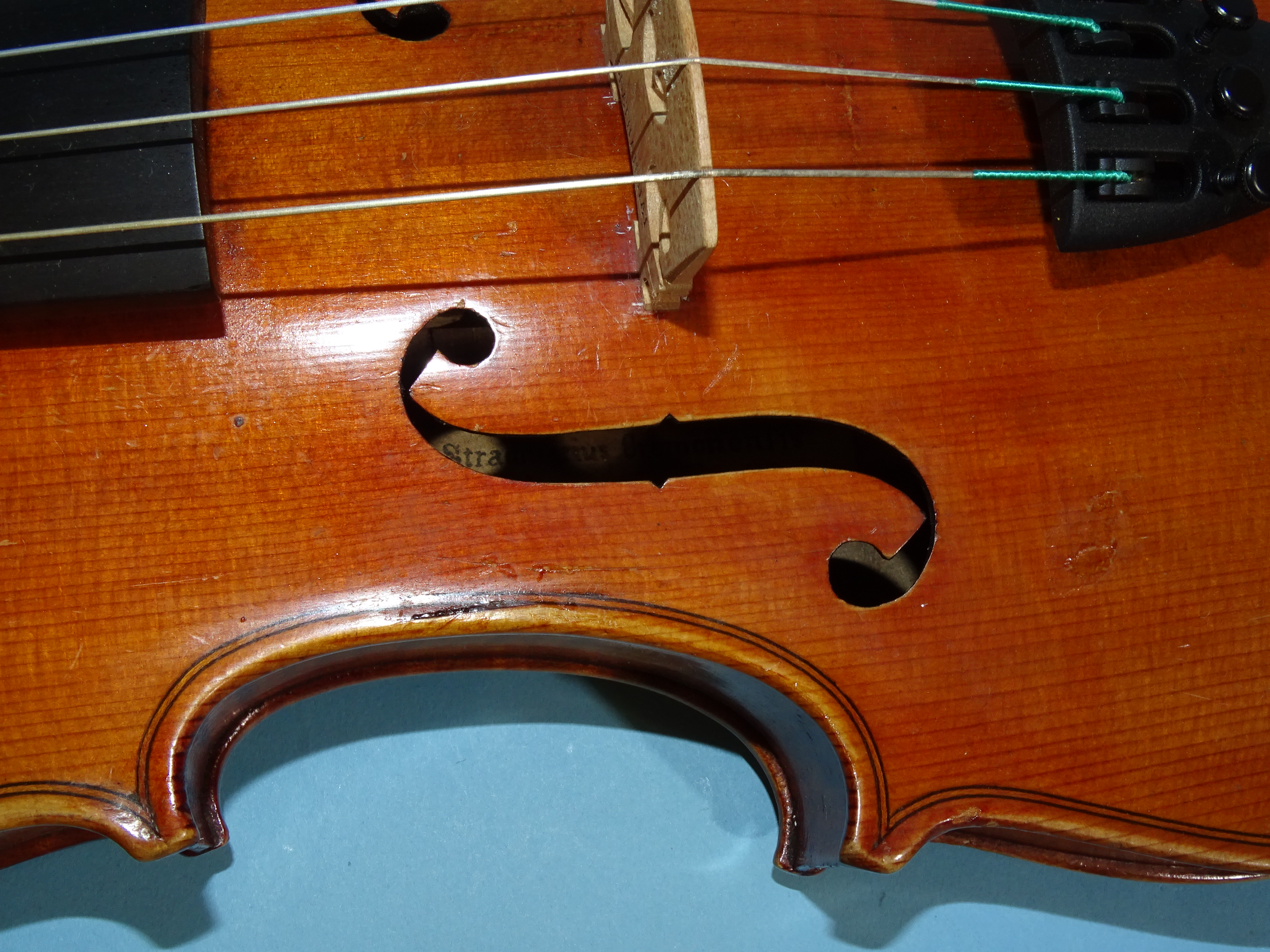 A 20th century ¾-size violin Stradivarius label, with bow, in case. - Image 5 of 8