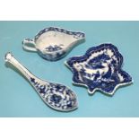 A Worcester pierced spoon, 13.5cm, a Caughley pickle dish, 2.5cm high, 11.5 x 10.5cm and a Derby