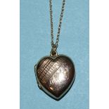 A 9ct gold (back and front) heart-shaped locket on chain, 4.9g.