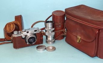 A Canon S2 Rangefinder camera, serial no.159628, with Ernst Leitz Wetzlar Summitar f:5cm 1:2 and