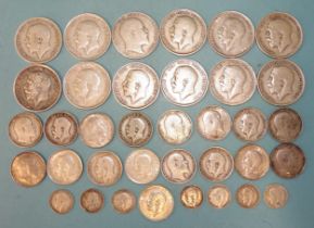 A collection of Edward VII and George V pre-1920 silver coins, 12 half-crowns, 17 shillings, 7