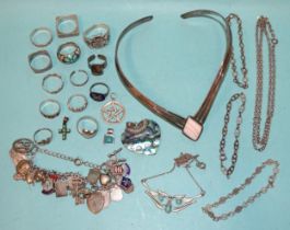 A quantity of 925-silver, sterling and unmarked white metal jewellery, 180g.