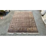 RUG 68 x 51 INCHES