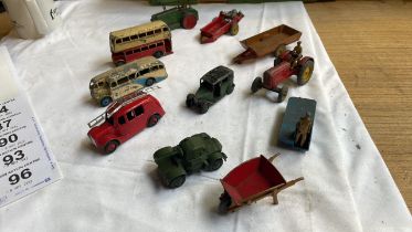BOX MIXED DINKY TOYS (AF)
